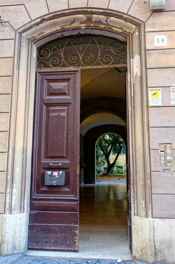 Appartamento a uso turistico Roma Esterno foto